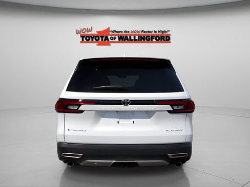New 2026 Toyota Grand Highlander AWD Hybrid image 3