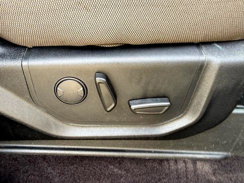 Used 2019 Ford F150 XLT w/ Equipment Group 302A Luxury image 19