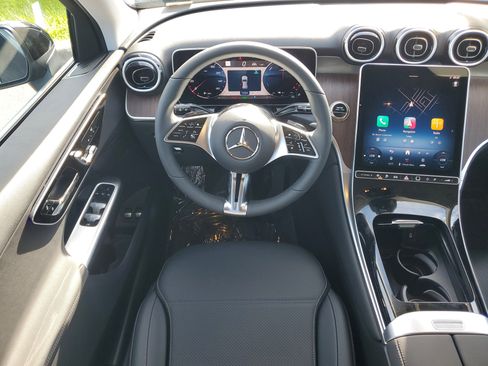 Certified 2025 Mercedes-Benz GLC 350e 4MATIC image 15