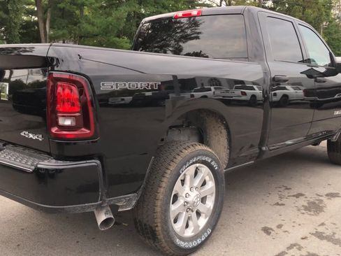 New 2026 RAM 2500 Big Horn image 7