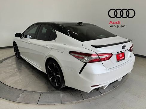 Used 2019 Toyota Camry XSE image 7