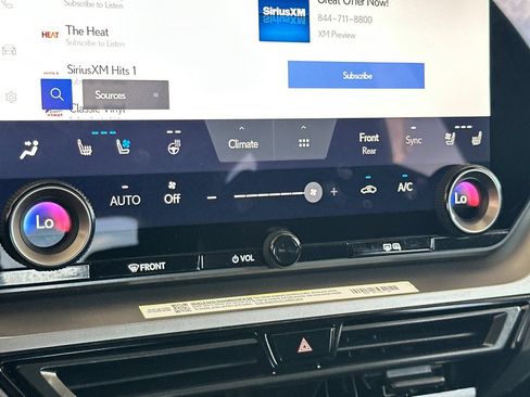 Certified 2025 Lexus TX 500h AWD image 17