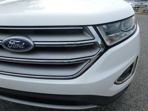 Used 2015 Ford Edge Titanium w/ Technology Package AWD/4WD image 3
