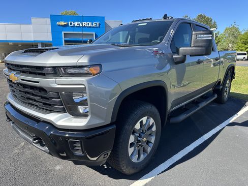 New 2026 Chevrolet Silverado 2500 Custom w/ Custom Value Package AWD/4WD image 3