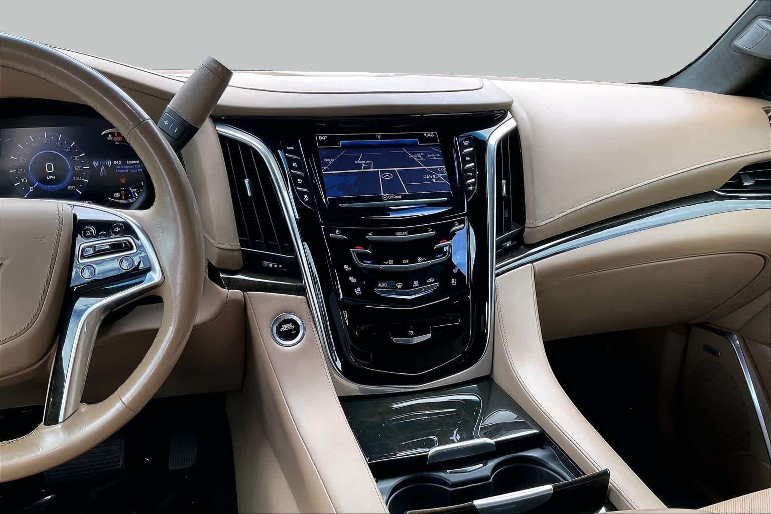 Used 2019 Cadillac Escalade Platinum RWD image 7