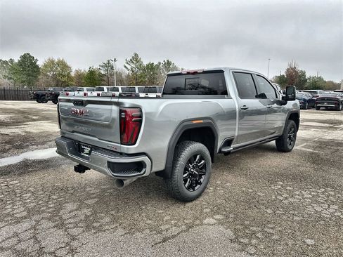 New 2026 GMC Sierra 3500 AT4 w/ AT4 Premium Plus Package image 11