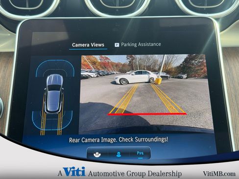 Used 2024 Mercedes-Benz GLC 300 4MATIC image 34