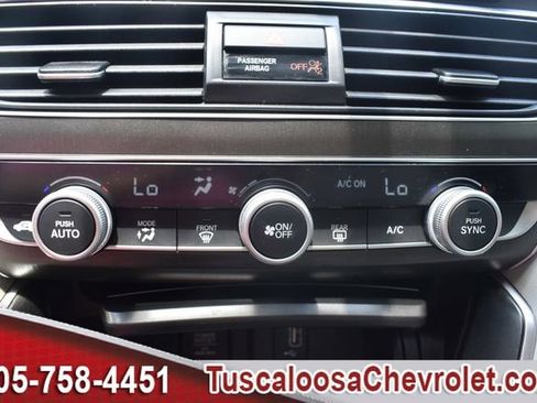 Used 2019 Honda Accord LX image 32
