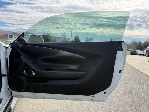 Used 2014 Chevrolet Camaro Z/28 RWD image 29