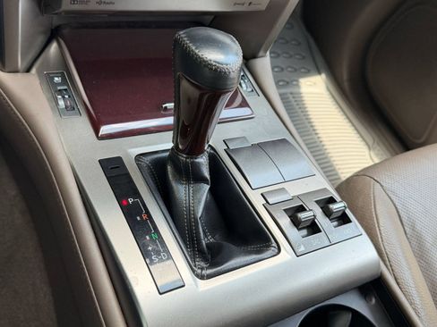 Used 2019 Lexus GX 460 Premium AWD/4WD image 17