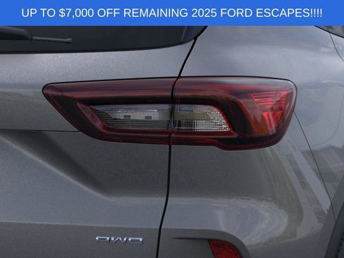 New 2025 Ford Escape ST-Line w/ Tech Pack #1 AWD/4WD image 21