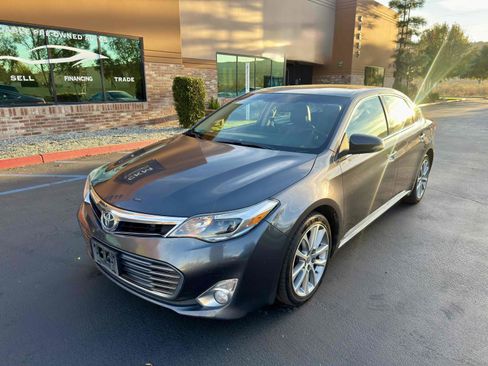 Used 2014 Toyota Avalon Limited image 6