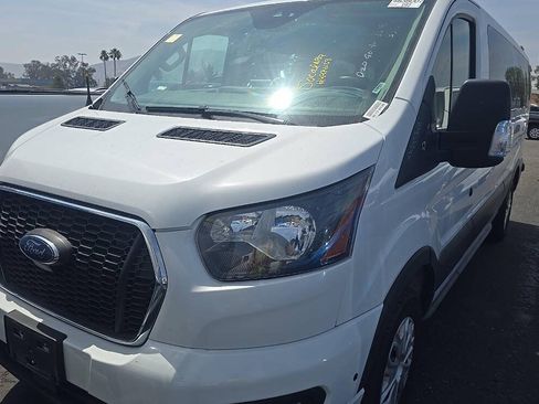 Used 2024 Ford Transit 350 XLT RWD image 5