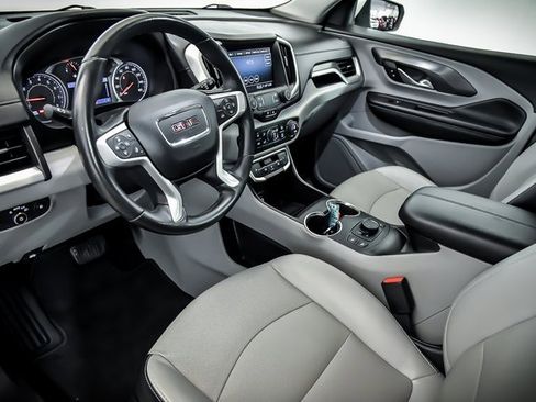 Used 2022 GMC Terrain SLT image 10