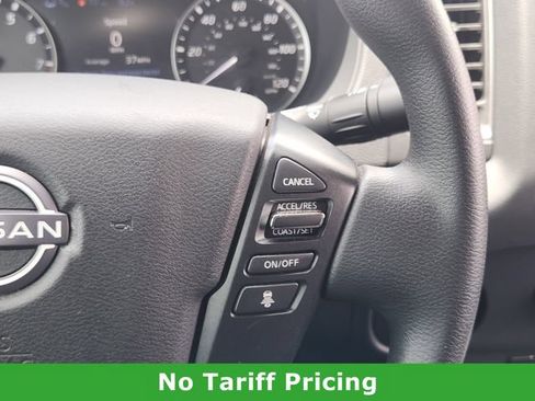 Used 2022 Nissan Frontier SV w/ Technology Package RWD image 29