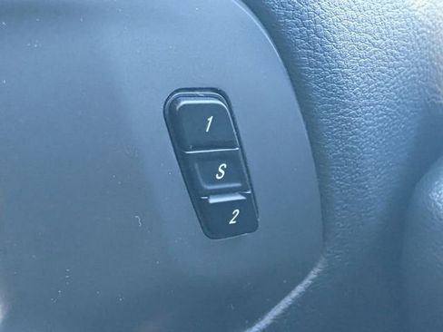 New 2026 Chrysler Pacifica Select FWD image 17