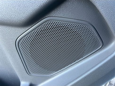 Used 2025 Ford Transit 250 Low Roof w/ Fleet Fuel Economy Package image 19