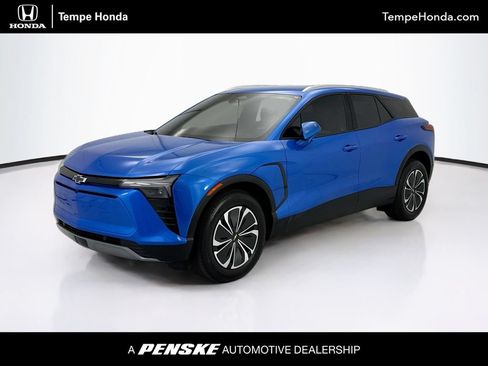 Used 2025 Chevrolet Blazer EV LT AWD/4WD image 1