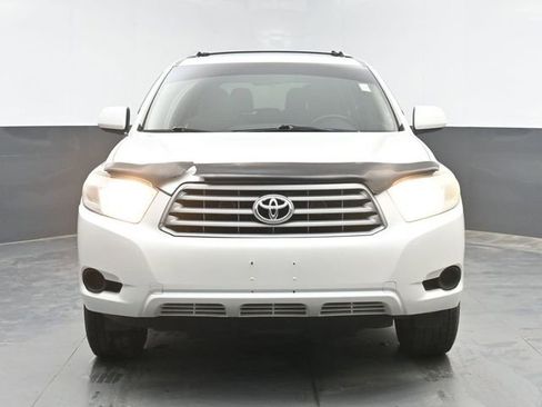 Used 2010 Toyota Highlander 2WD image 3