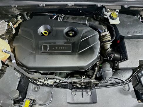 Used 2018 Lincoln MKC Select w/ Select Plus Package image 33