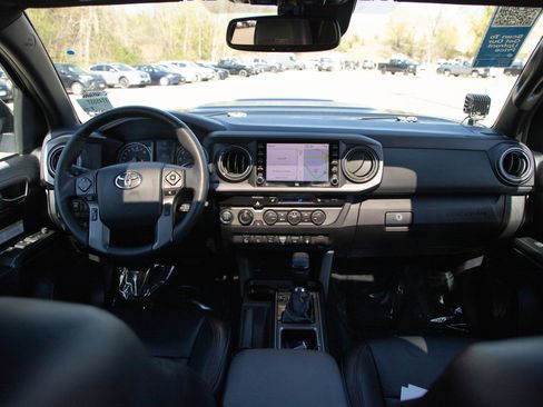 Used 2020 Toyota Tacoma TRD Pro AWD/4WD image 17
