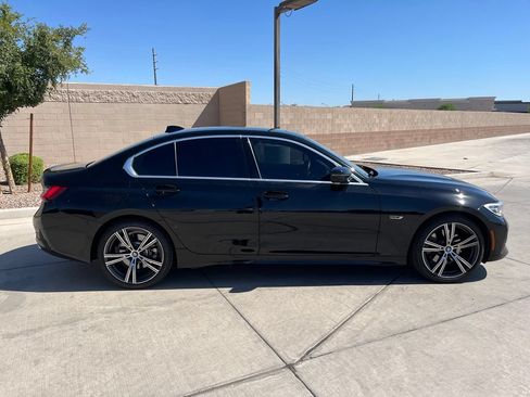 Used 2022 BMW 330e w/ Driving Assistance Package RWD image 5