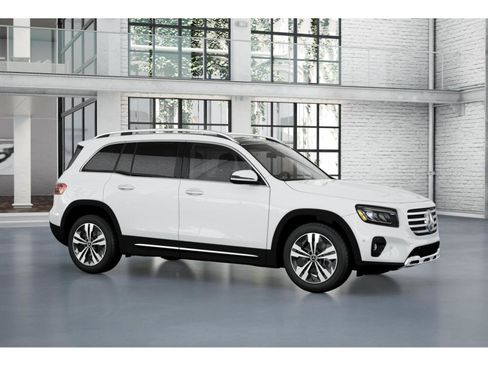 New 2026 Mercedes-Benz GLB 250 image 15
