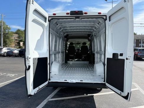 New 2025 RAM ProMaster 3500 w/ Power Group image 17