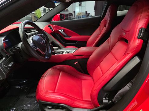 Used 2015 Chevrolet Corvette Stingray Coupe w/ 3LT Preferred Equipment Group RWD image 19