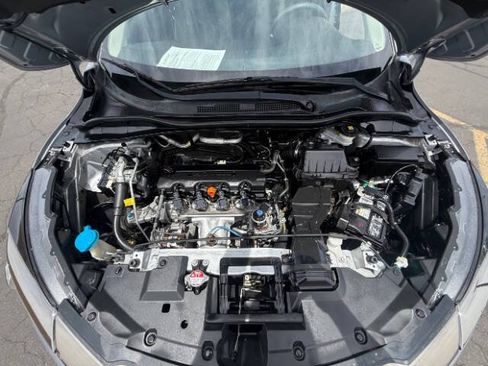Used 2019 Honda HR-V EX image 8