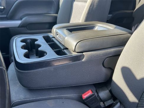 Used 2018 Chevrolet Silverado 1500 LT w/ All Star Edition image 20