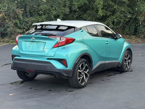 Used 2018 Toyota C-HR XLE FWD image 5