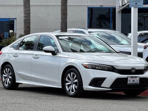 Used 2023 Honda Civic LX image 7