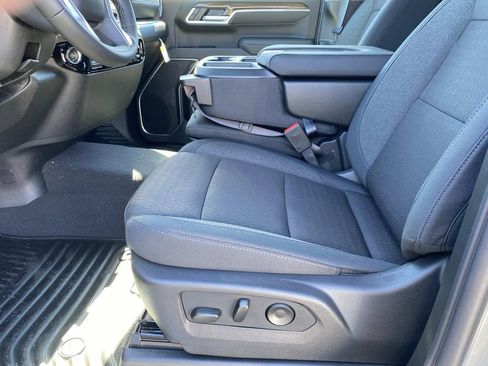 New 2026 Chevrolet Silverado 1500 RST image 17