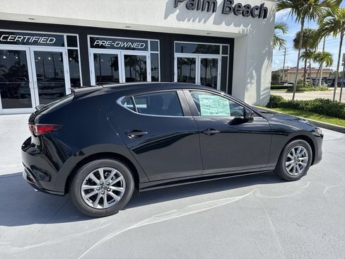 New 2026 MAZDA MAZDA3 s FWD image 4