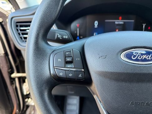 Used 2025 Ford Escape Active FWD image 16