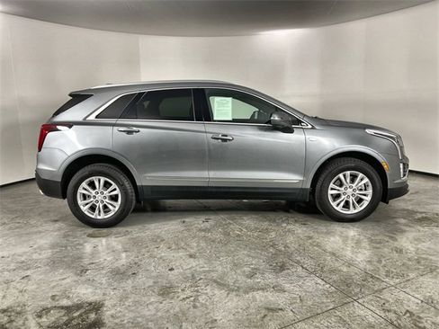 Used 2025 Cadillac XT5 Luxury image 9