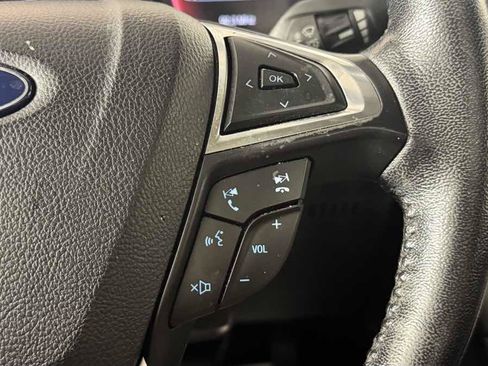 Used 2020 Ford Fusion SEL FWD image 16