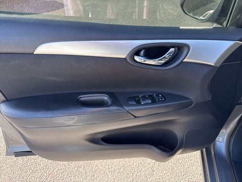 Used 2019 Nissan Sentra S w/ Appearance Package image 14