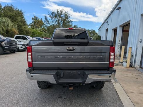 Used 2022 Ford F350 Lariat w/ Lariat Ultimate Package AWD/4WD image 6