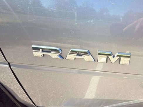 Used 2023 RAM 2500 Big Horn w/ Level 1 Equipment Group image 15