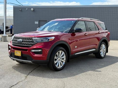 Certified 2022 Ford Explorer King Ranch w/ Technology Package AWD/4WD image 10
