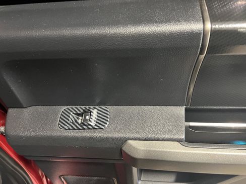 Used 2017 Ford F150 Raptor w/ Equipment Group 802A Luxury image 16