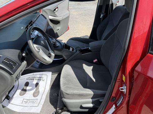Used 2011 Toyota Prius Two FWD image 12