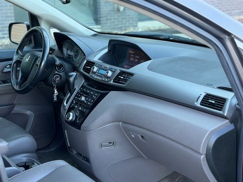 Used 2013 Honda Odyssey EX-L image 9