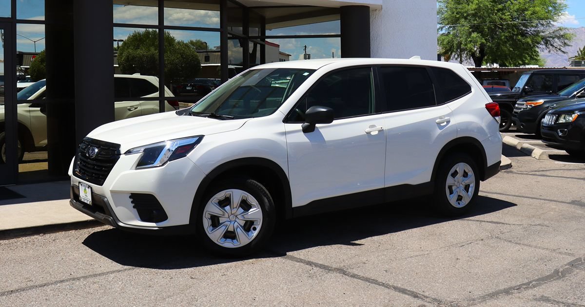 Used 2022 Subaru Forester AWD/4WD image 3