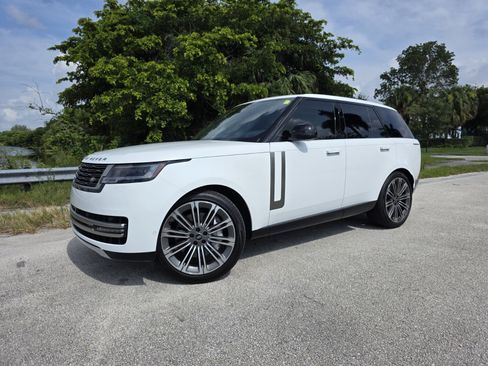 Certified 2024 Land Rover Range Rover SE AWD/4WD image 1