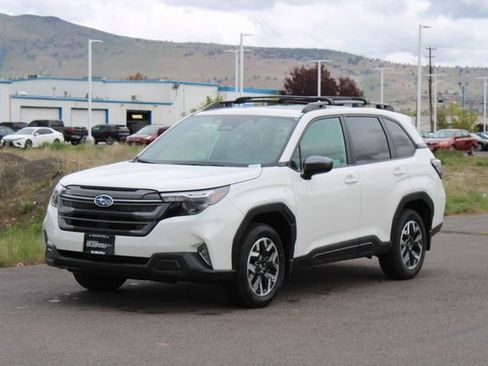 New 2026 Subaru Forester Premium AWD/4WD image 8