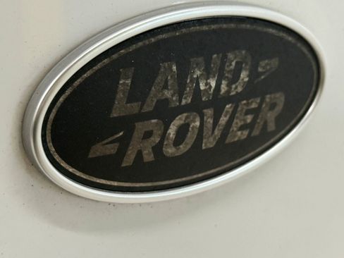 Used 2015 Land Rover Range Rover Sport HSE image 14