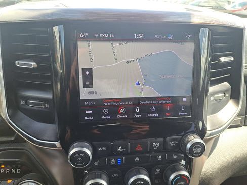 Used 2019 RAM 1500 Laramie AWD/4WD image 13